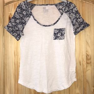 Nollie white short sleeve baseball t shirt